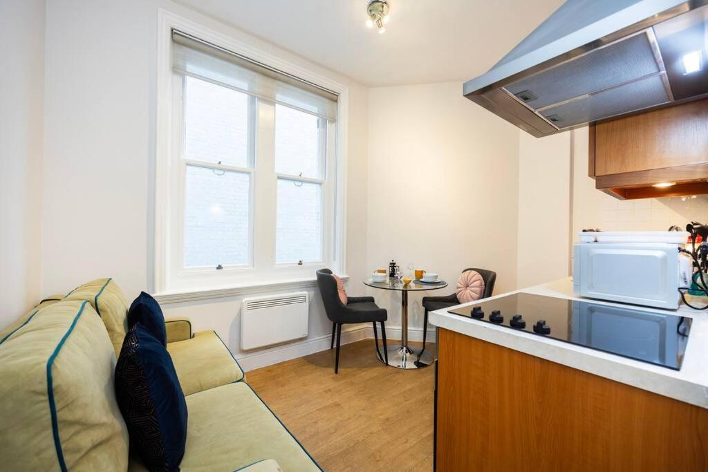 Stylish Studio In Leicester Square London Exteriör bild